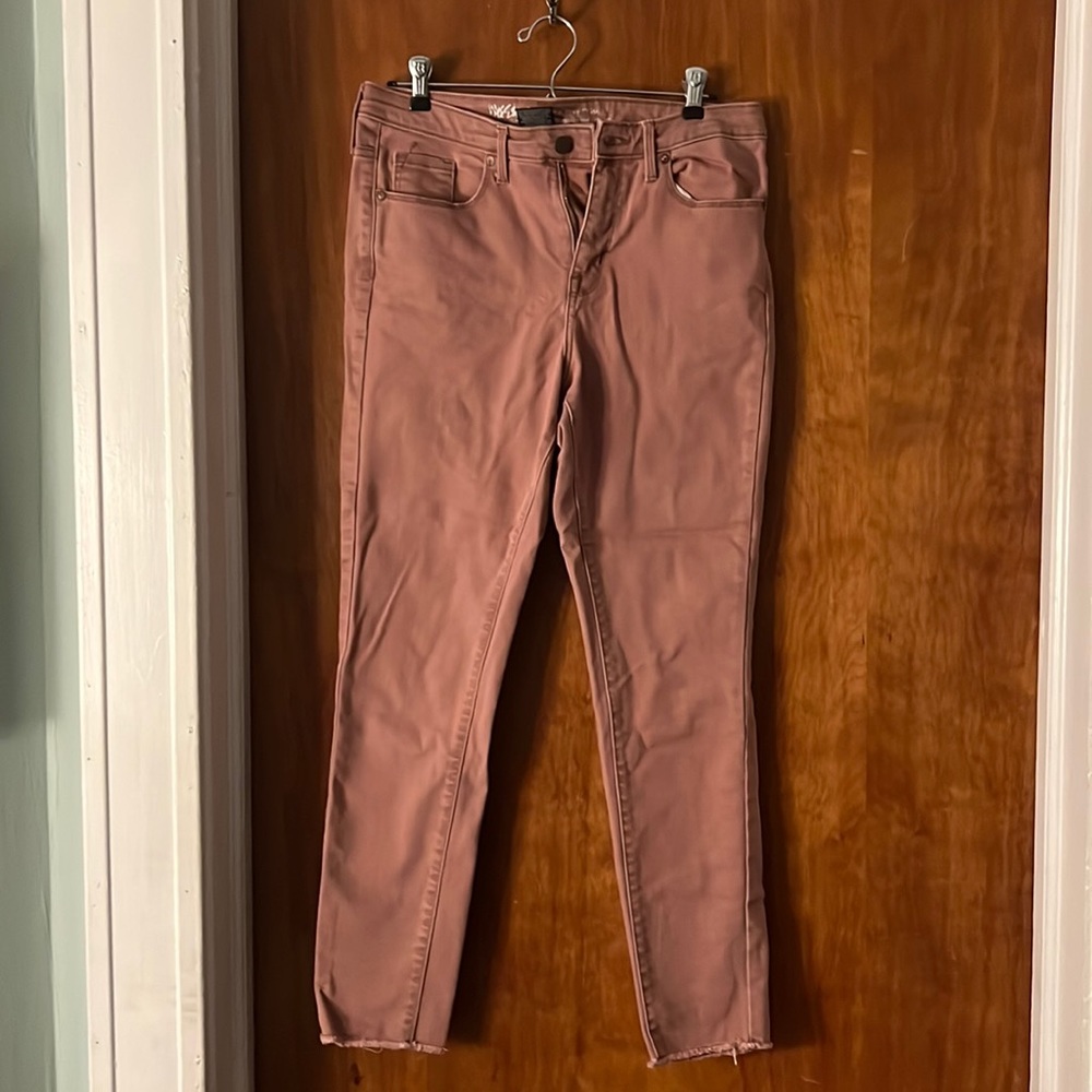 Mossimo pale pink ankle length jeans
